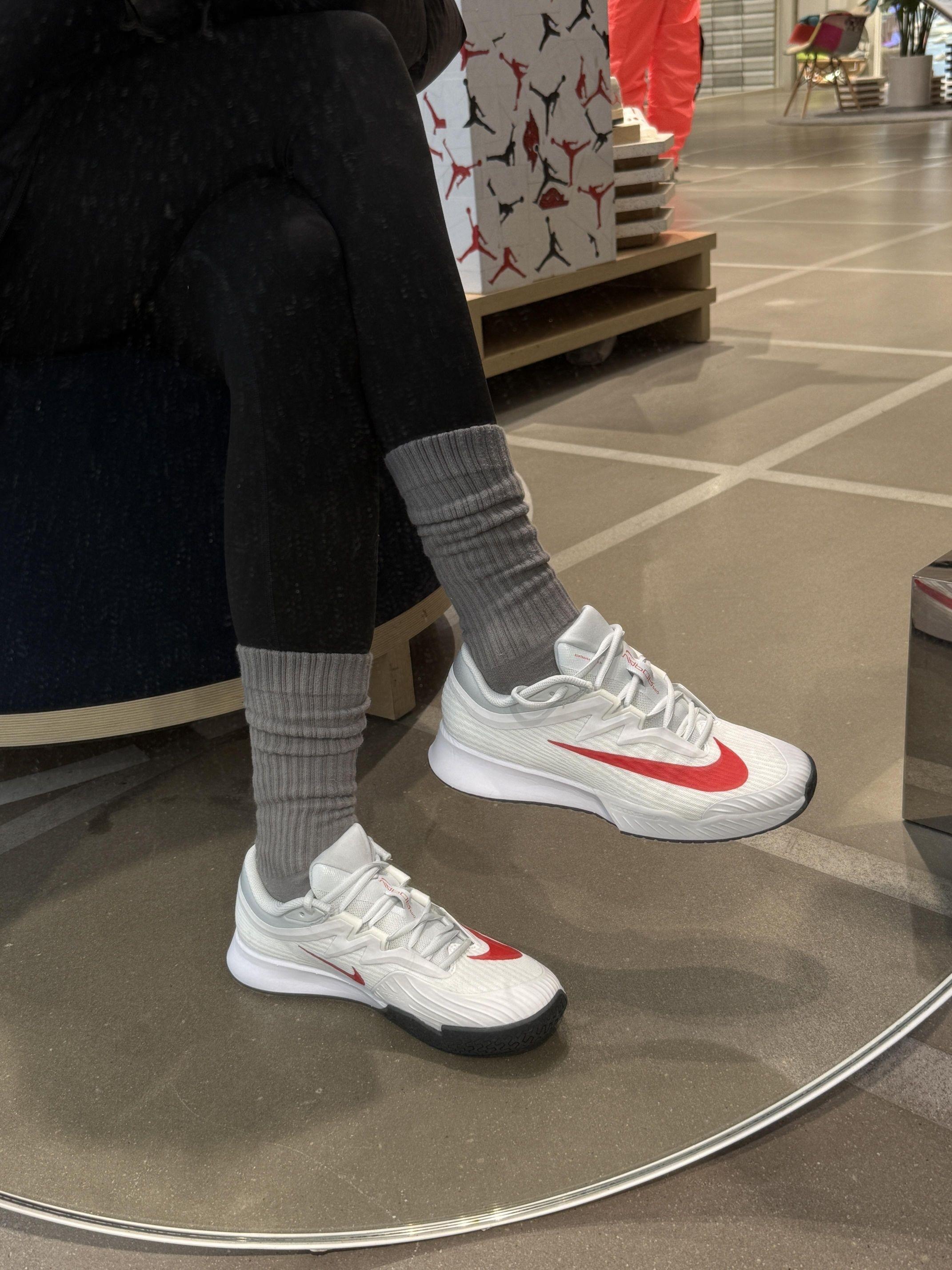 Nike上新|网球人的白红配色🎾 ▫